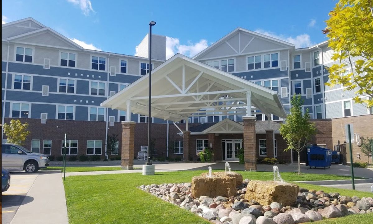 Overlook Village (UPDATED) Get Pricing, See 49 Photos & See Floor